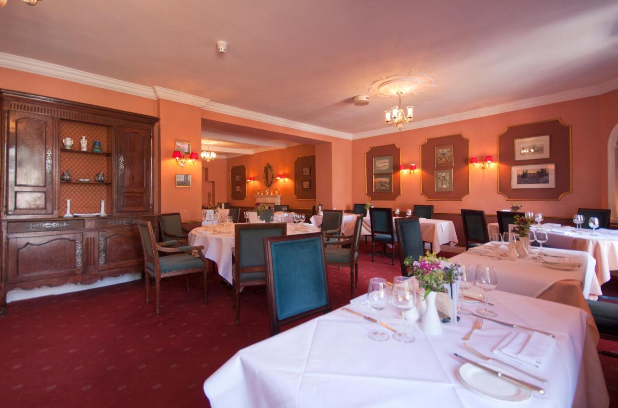 Corse Lawn House Hotel Екстер'єр фото